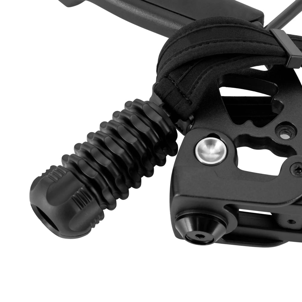 Compound Bow, Right Hand, Hunting Kit: 3 Pin Lighted Sight